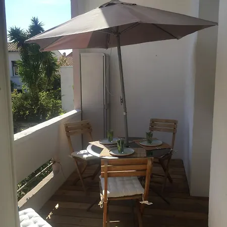 T2 Rdc Cosy Terrasse Clim 5min à Pied Ctre V Park Gratuit Public Appartement Perpignan
